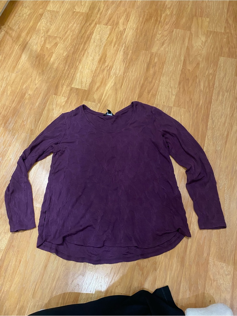 Women’s Long Sleeve Round Neck Top - Purple Simply Vera